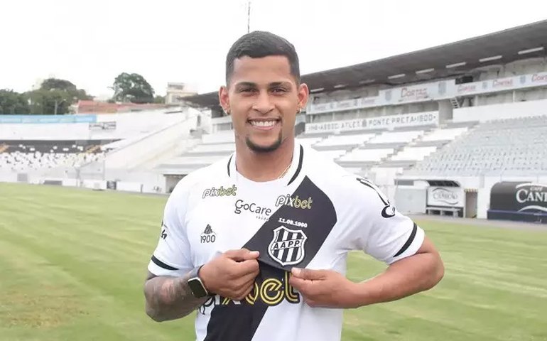 Ponte Preta conta com Mailton, mas quer trazer outro reforço para lateral-direita