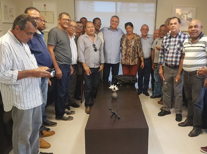 Dirigentes sindicais de Alagoas prestam solidariedade ao senador Renan