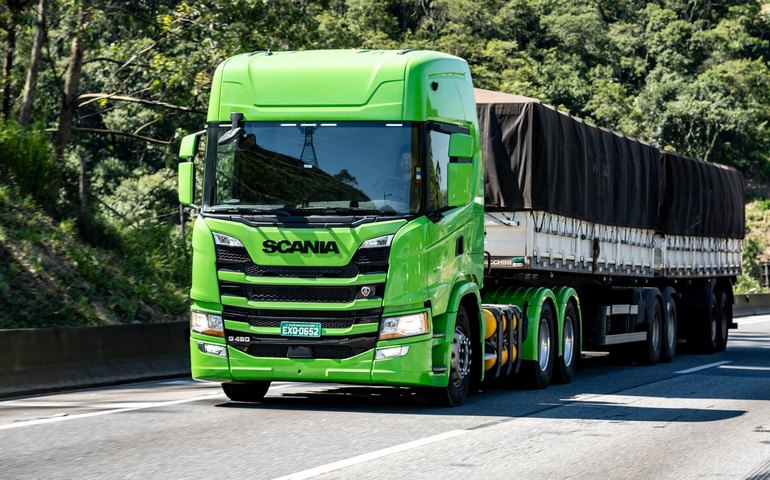 Algás e Scania promovem evento sobre caminhões a gás natural em Maceió
