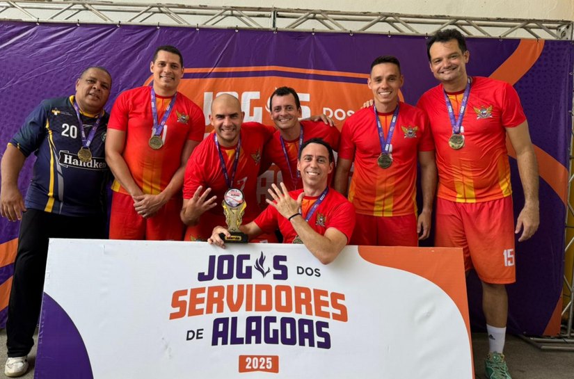 CBMAL fica na liderança dos Jogos dos Servidores e conquista o eneacampeonato no handebol masculino