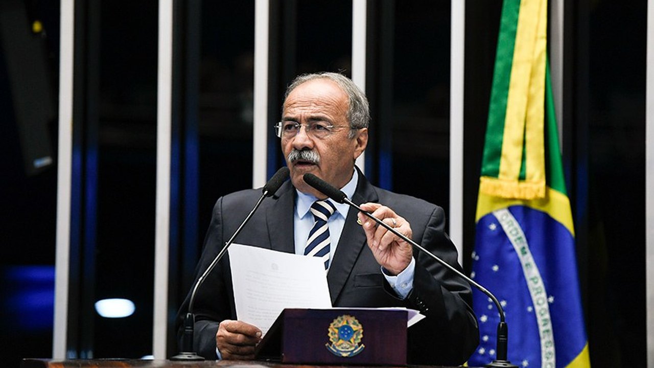 Chico Rodrigues diz que Brasil vive grave momento na educação