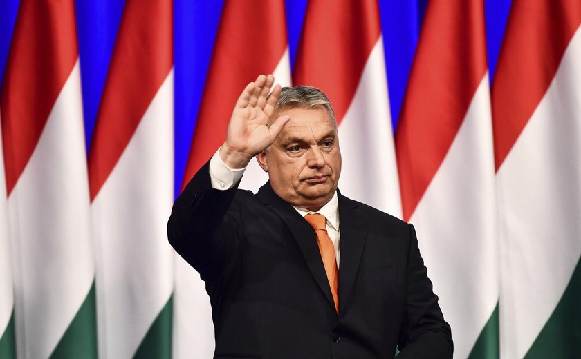 Bruxelas decidiu que a Ucrânia deve continuar o conflito, diz Orbán