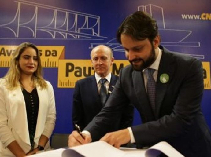 Municípios terão apoio da CNM e do MC para elaborar planos de mobilidade