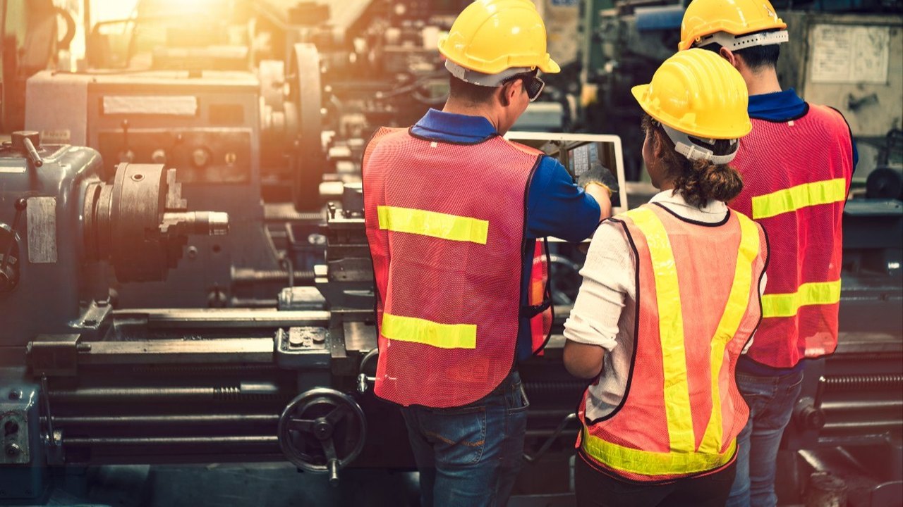 PMI Industrial da China sobe para 50,5 em agosto
