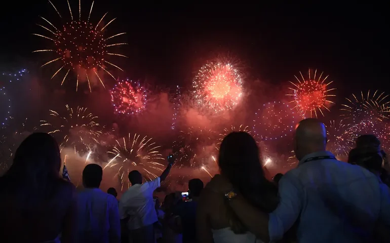 Réveillon na Ilha Grande: o que está previsto para a festa e os 5 erros que podem atrapalhar a viagem