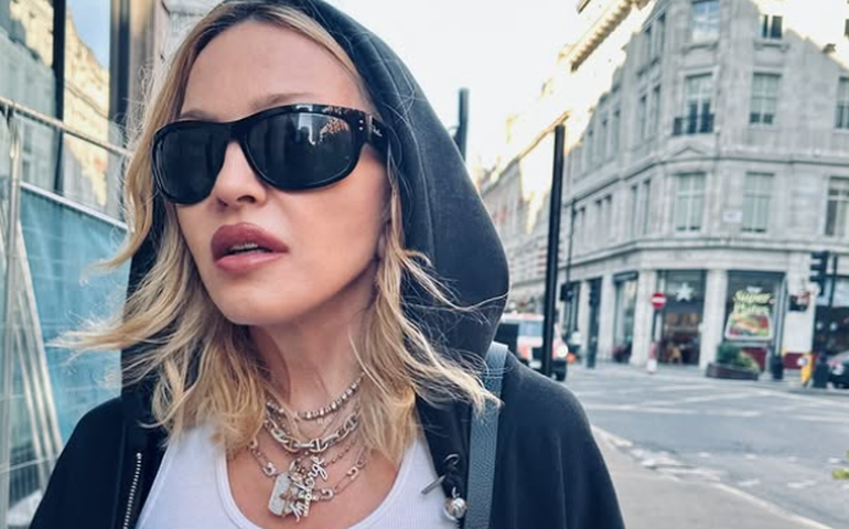Madonna se pronuncia sobre Gaza e faz apelo emocionante ao papa: 'Não estou apontando o dedo'