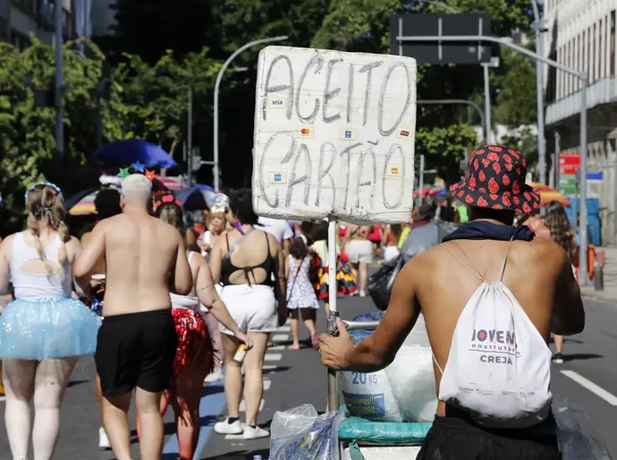 Ambulantes que se formalizaram como MEI crescem 45% em 2 anos