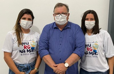  Em dois dias, caravana Meu RG na Mão emite pelo menos 400 carteiras de identidade em Novo Lino