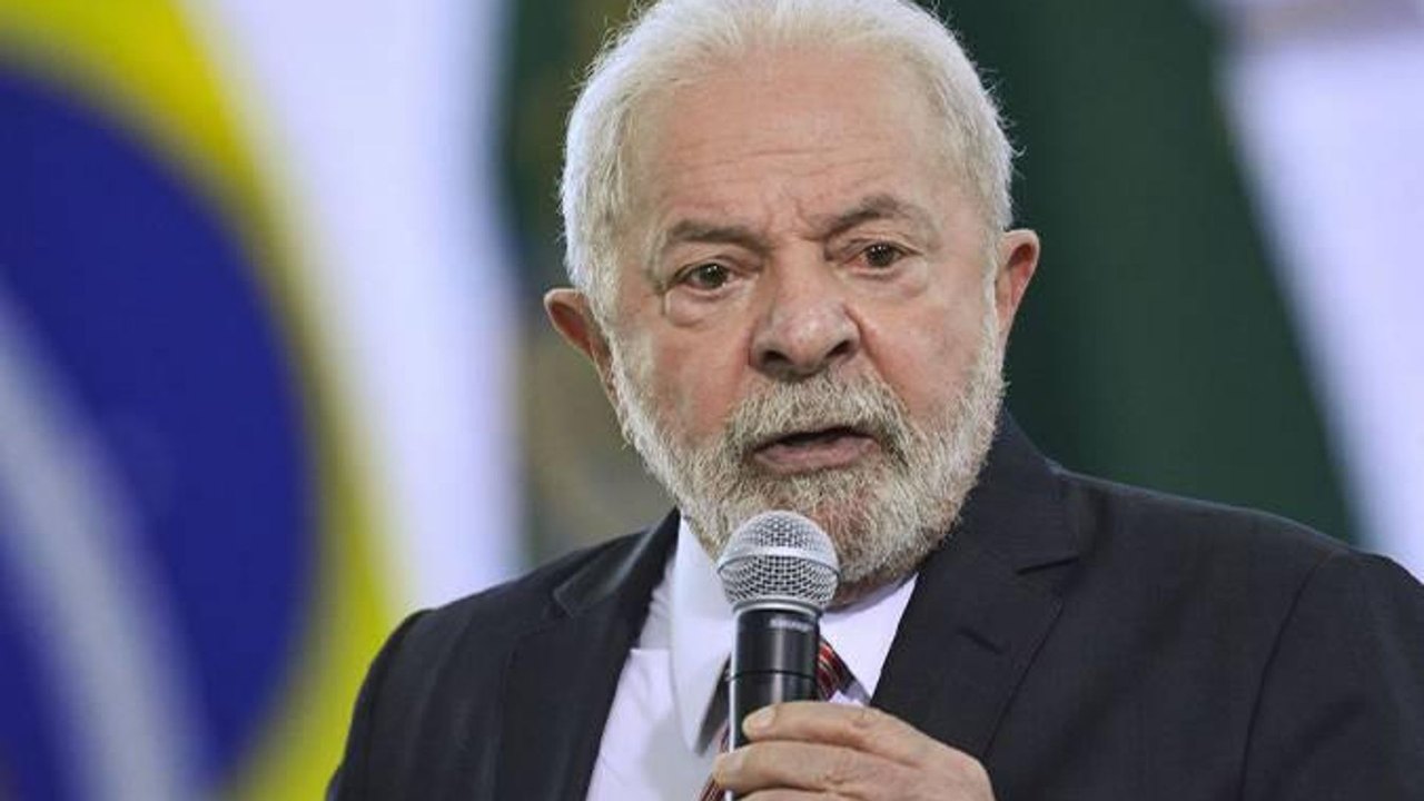 Lula diz que ministros do STF não podem enriquecer