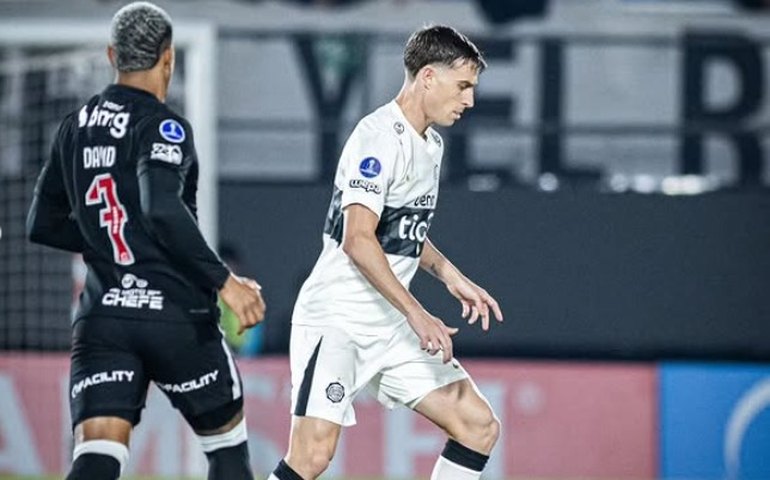 Vasco leva virada do Olimpia, perde chance de encaminhar vaga e se complica na Sul-Americana