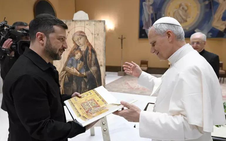 Papa oferece Vaticano para sediar negociações Ucrânia-Rússia