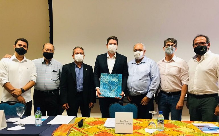 Eleições municipais: Trade turístico encerra agenda de debates com candidatos