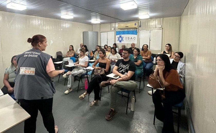 Saúde capacita profissionais da UPA Trapiche sobre doença meningocócica