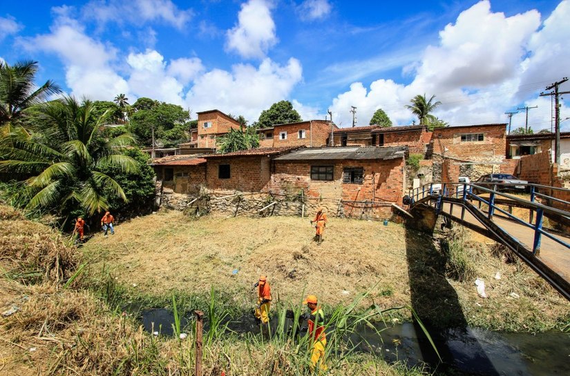 Obras levam melhorias a comunidades de Maceió