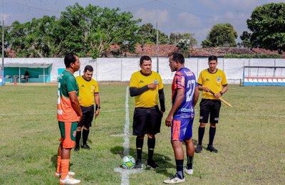 Programa Apito no Interior capacita gratuitamente árbitros de Penedo