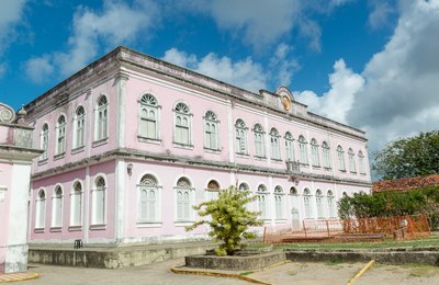 Imóveis do patrimônio histórico passam por manutenção para preservação das estruturas