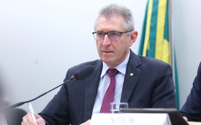 Comissão vai debater impactos da importação de leite na produção local