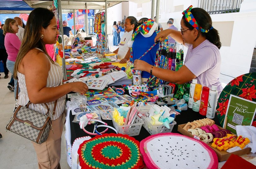 TJAL promove Feira das Famílias Atípicas e fortalece empreendedorismo inclusivo