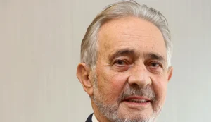 Os penduricalhos brilham no país dos privilégios