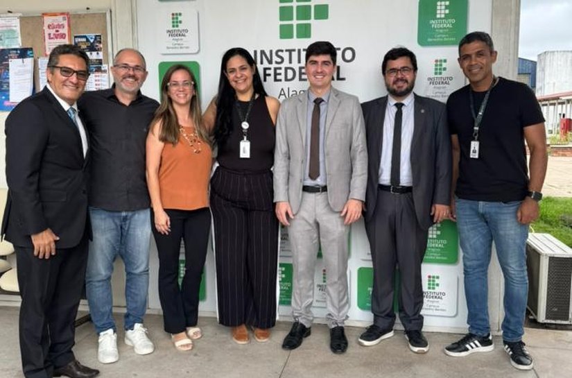 TCE/AL e TCU debatem Governança e Eficiência em Aquisições Logísticas no IFAL