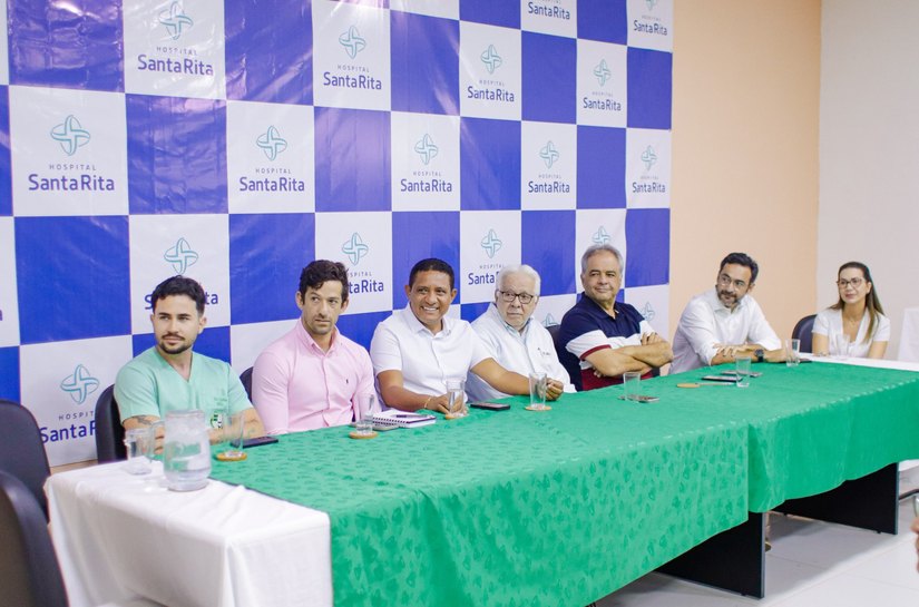 Tia Júlia, Paulo Dantas, Silvio Camelo e Júlio Cezar anunciam novos serviços para o Santa Rita