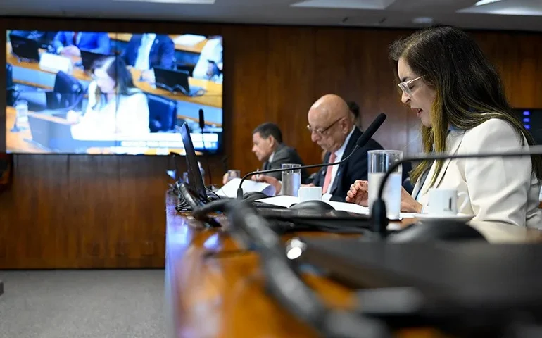 CRE aprova tratado que protege dados sensíveis entre Brasil e Eslovênia