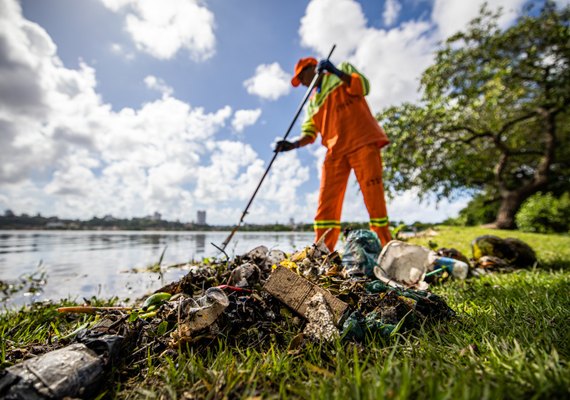 Prefeitura inicia força-tarefa para melhorias nas orlas marítima e lagunar