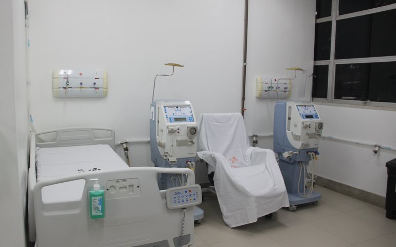 Serviço de Hemodiálise do HUPAA amplia atendimento com nova sala e sistema próprio de tratamento de água