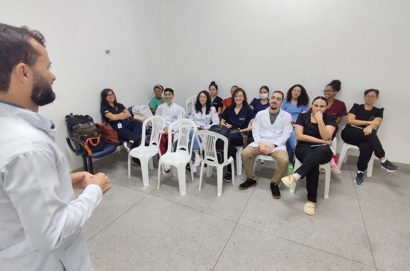 Hospital de Emergência do Agreste capacita residentes sobre doação de órgãos para transplantes