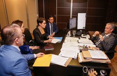 Presidente do Tribunal de Justiça de Alagoas recebe diretoria da Arpen-AL