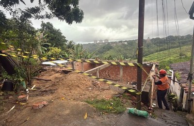 Defesa Civil de Maceió amplia ações preventivas de demolições de imóveis com risco de colapso