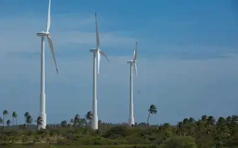 Orsted confirma emissão de direitos após ordem de paralisação em projeto de energia eólica