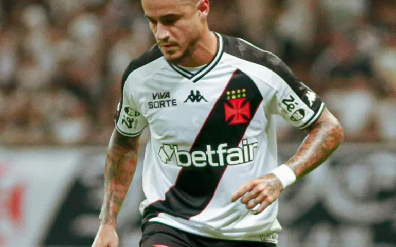 Coutinho faz golaço, Vasco bate o Nova Iguaçu e avança à 3ª fase da Copa do Brasil