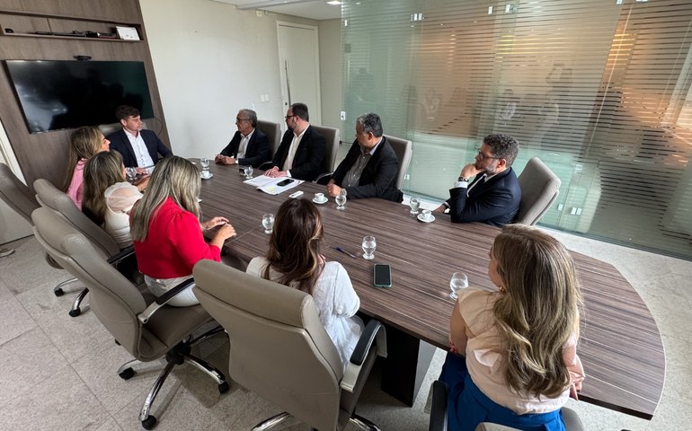 OAB/AL e Sistema Fecomércio/Sesc/Senac firmam convênio para oferta de cursos voltados a mulheres vulneráveis