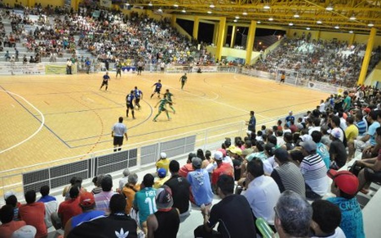 Arapiraca: Ginásio será palco da decisão da Copa Supercred de Futsal 2014