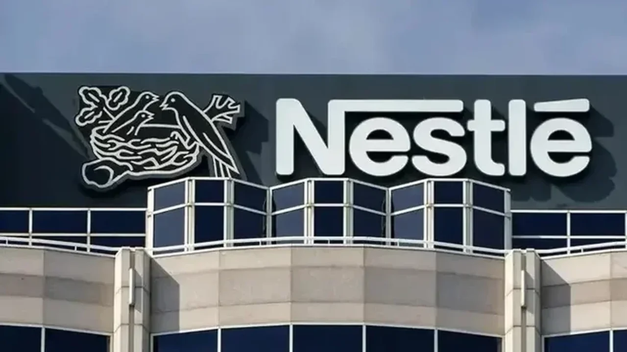 Nestlé avalia opções após governo assumir controle de subsidiária na Rússia