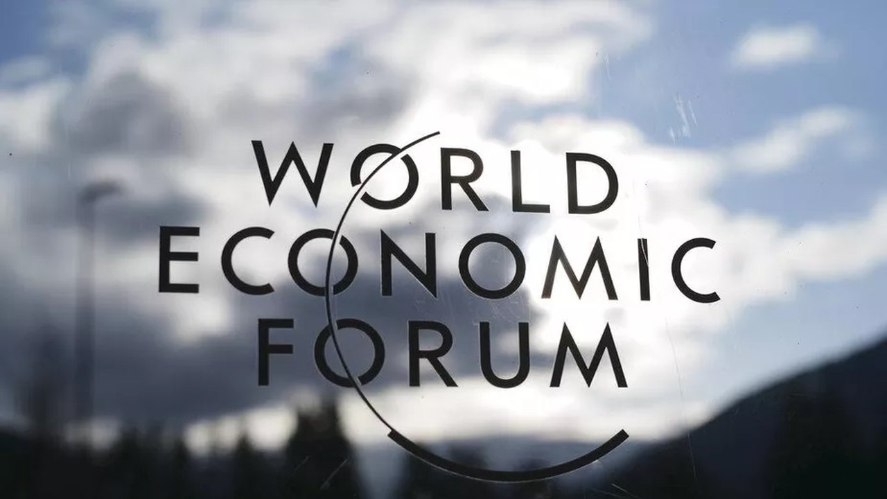 Economistas do Fórum Econômico Mundial se dividem sobre recuperação global e risco de recessão