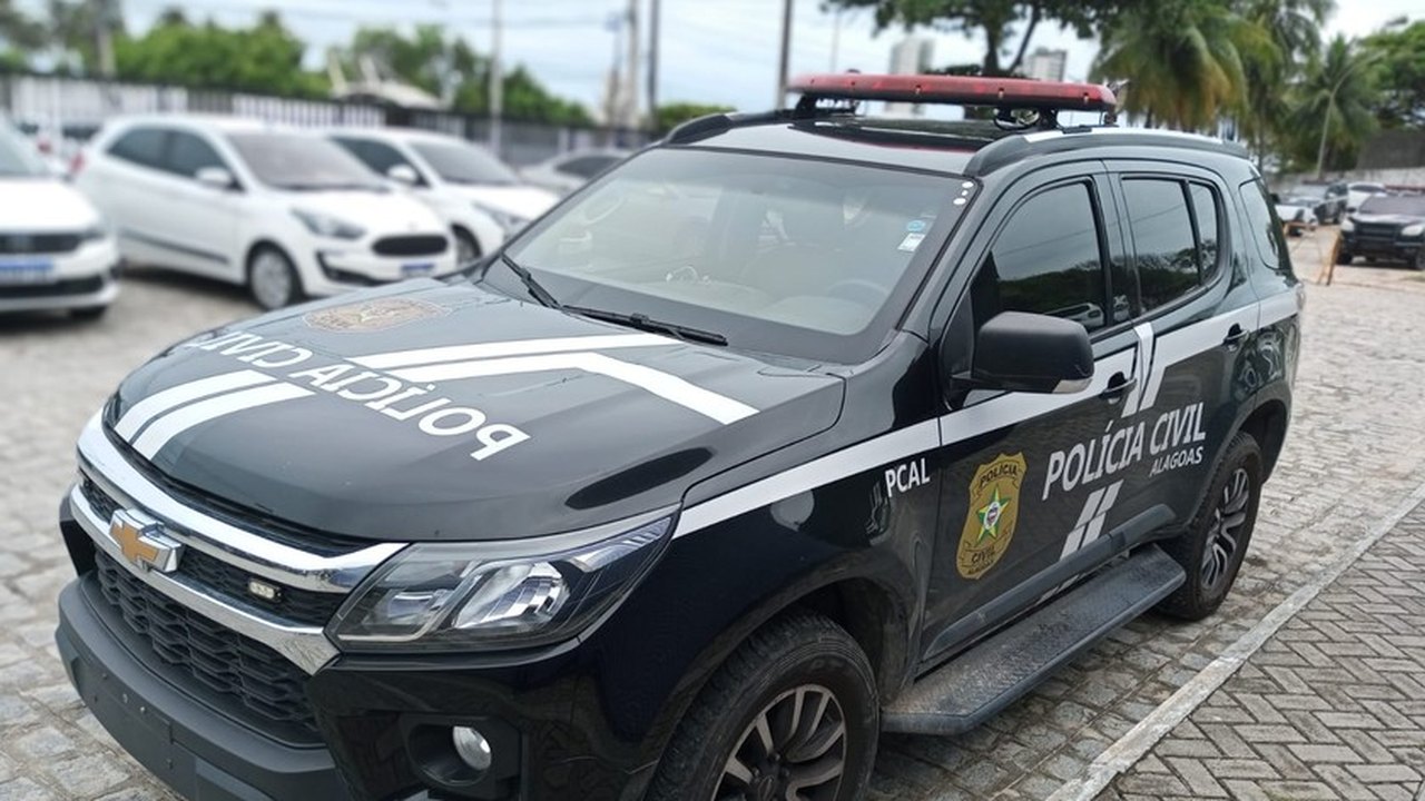 Mulher é presa ao tentar entrar em presídio com maconha escondida no ânus