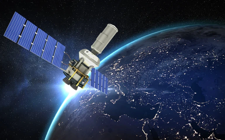 China lança com sucesso dois satélites de navegação