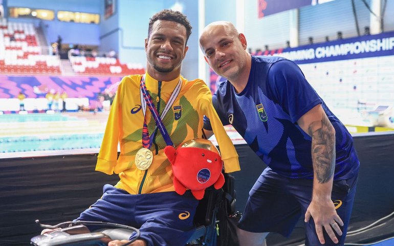 Astro paralímpico, Gabrielzinho enaltece treinador: “Mente pensante”