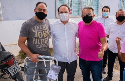Cemfra Arapiraca entregou mais de 200 aparelhos de reabilitação a pacientes em Arapiraca