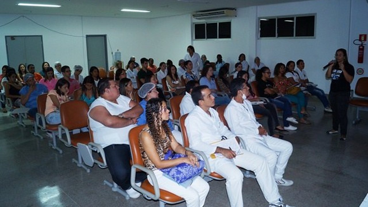 Profissionais e estudantes têm curso sobre pacientes neurológicos