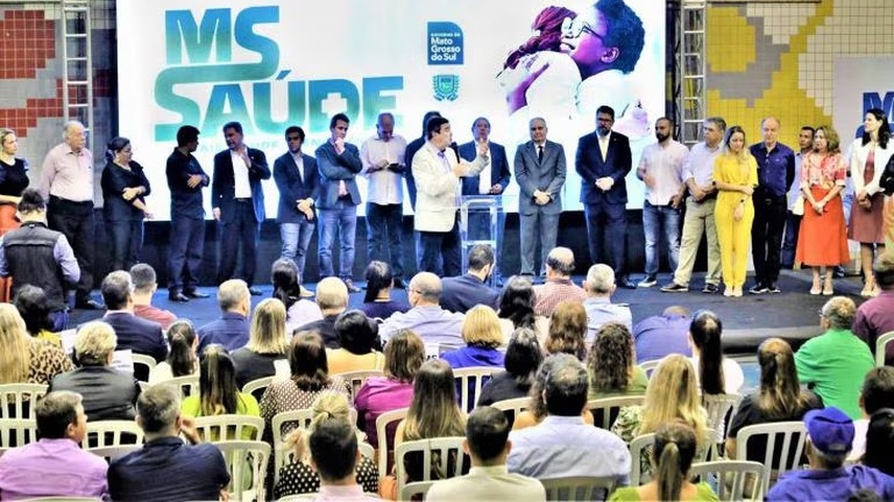 Governo do MS vai oferecer cirurgia estética para aluno que sofre bullying na escola