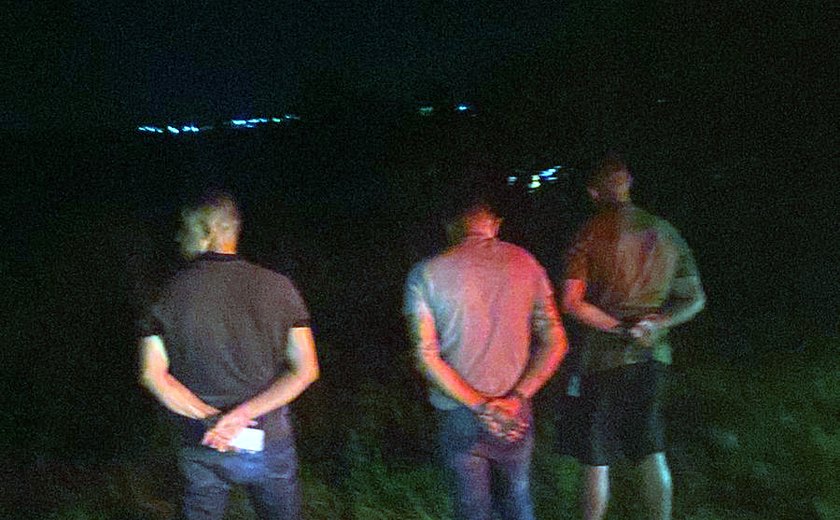 Trio é preso após série de furtos a lojas de roupas em Maceió e no Francês