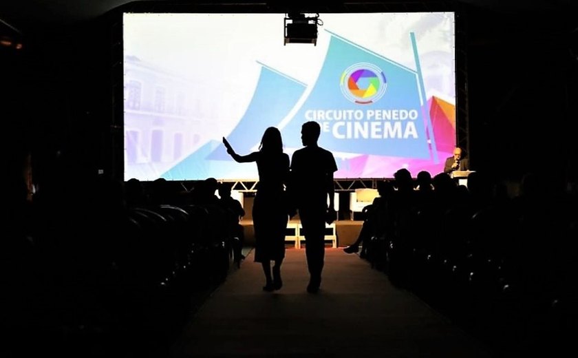 Circuito Penedo de Cinema e Festival do Rock de Alagoas movimentam a cidade histórica até o dia 20