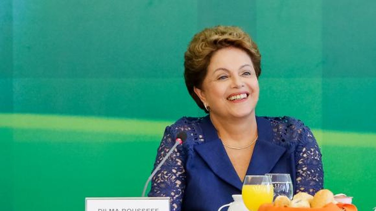 Dilma diz que vai consultar Ministério Público antes de anunciar novos ministros