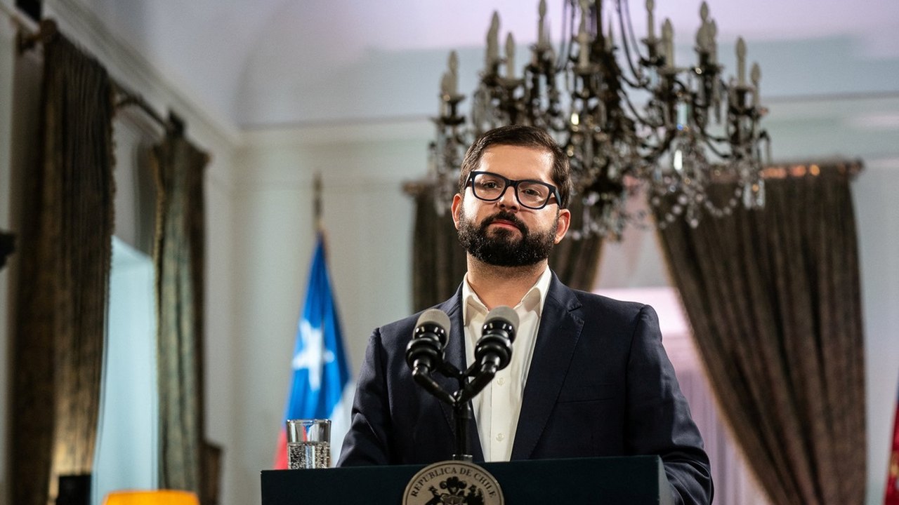 Boric convoca referendo sobre nova proposta de Constituição conservadora para o Chile