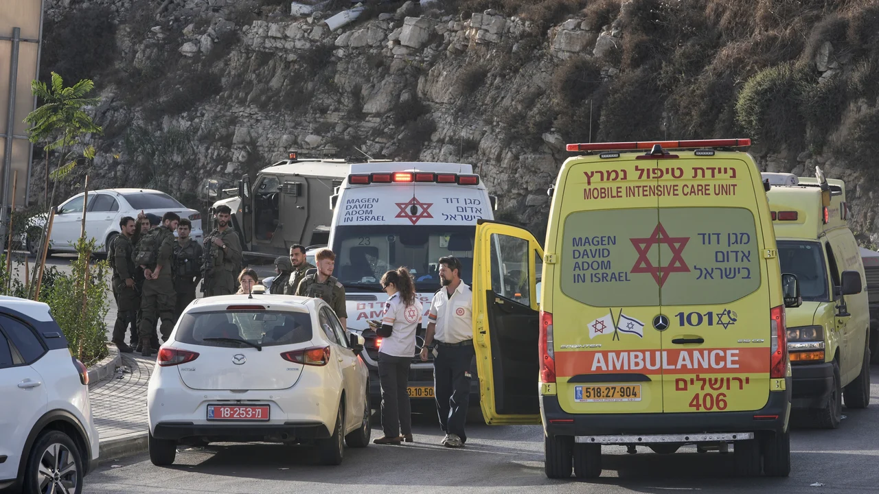 Exército israelense afirma que dois soldados foram mortos em um ataque na Cisjordânia.