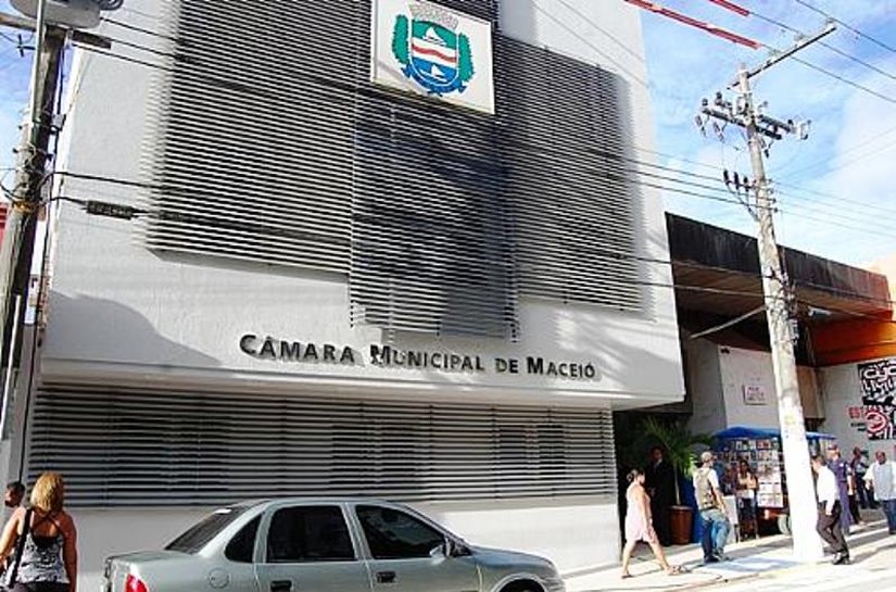 Câmara de Maceió define calendário de sessões especiais para o mês de maio
