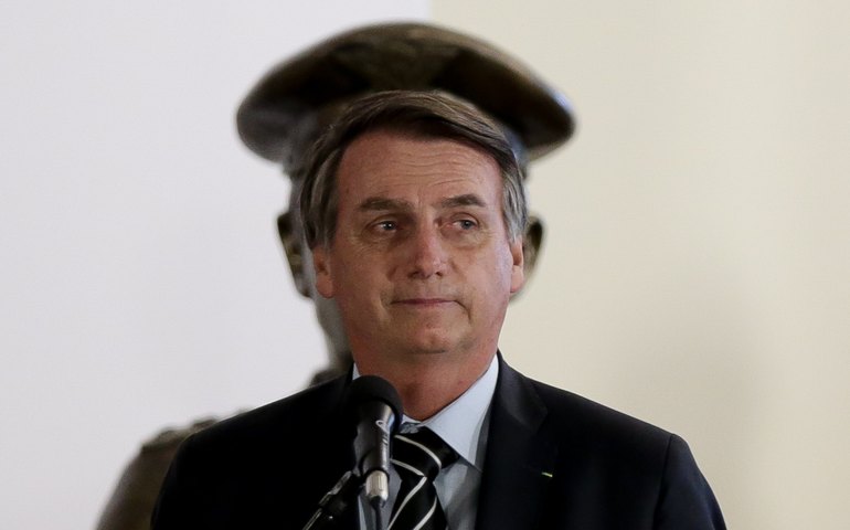 “Vou entrar em campo usando o meu Exército”, afirmou Bolsonaro em reunião golpista